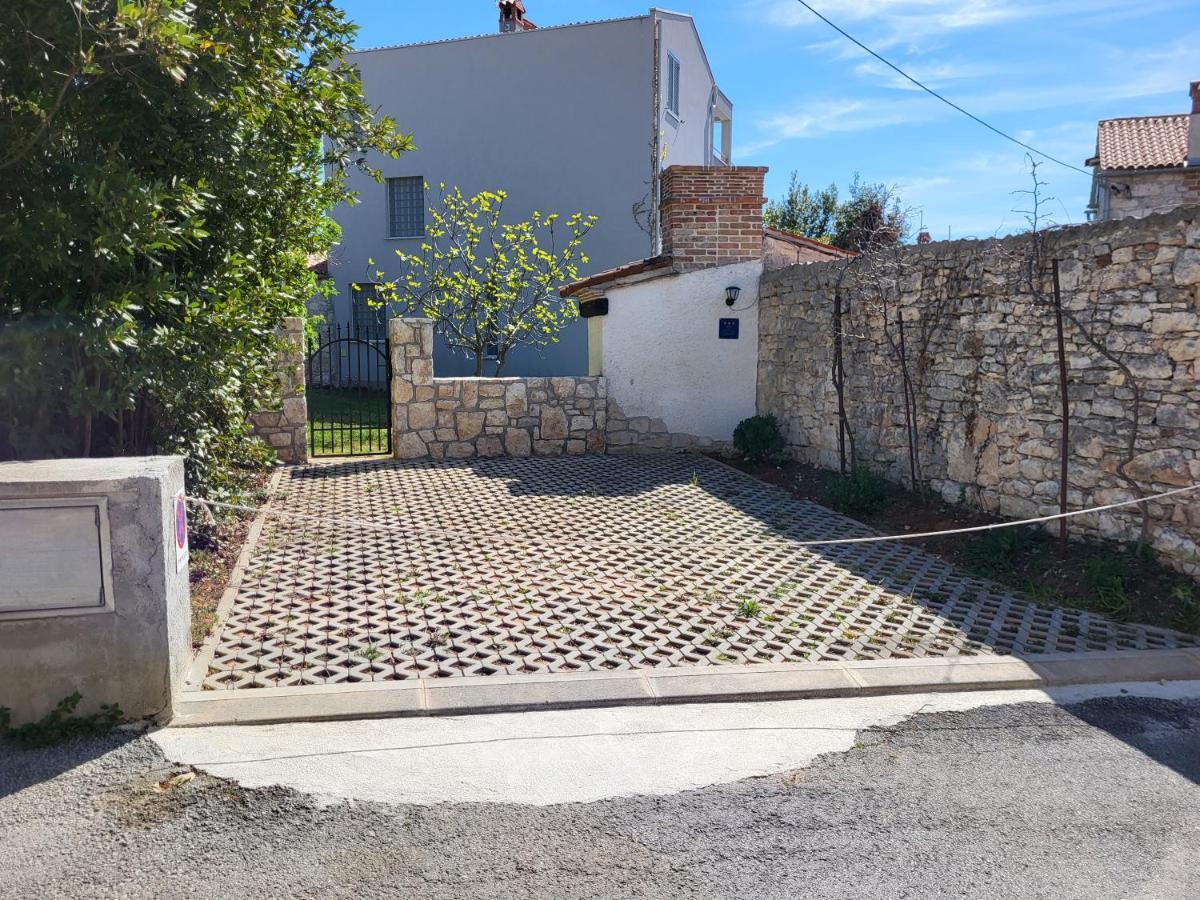 Holiday Home Mihovilovic Premantura Zewnętrze zdjęcie