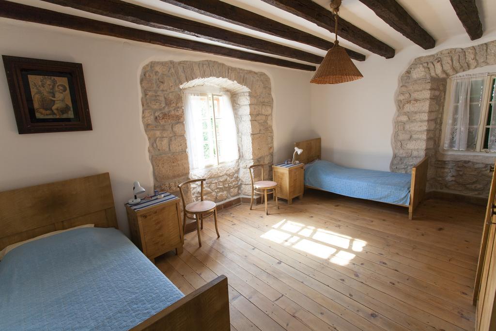 Holiday Home Mihovilovic Premantura Pokój zdjęcie